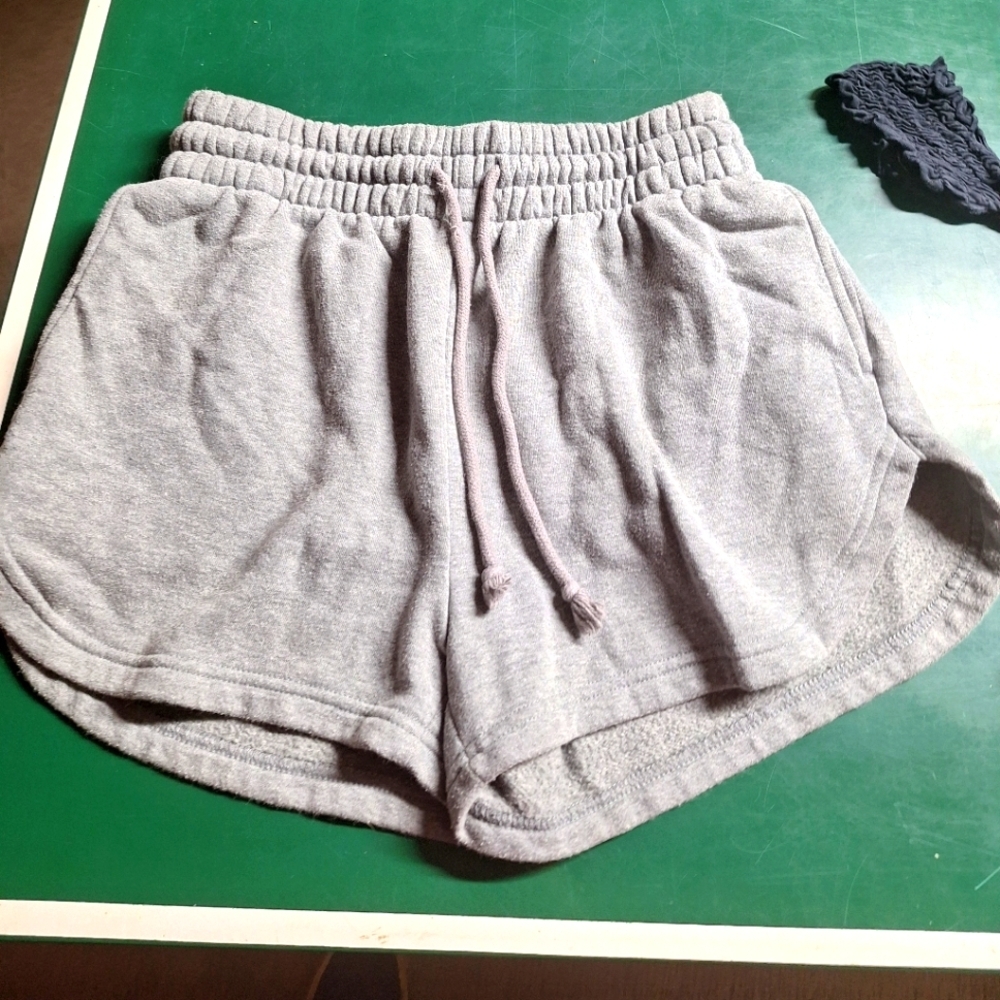 Wild Fable gray shorts size small